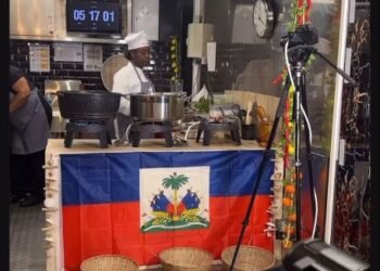 La cheffe haïtienne Leen Excellent en quête d’un record mondial avec un marathon culinaire de 192 heures