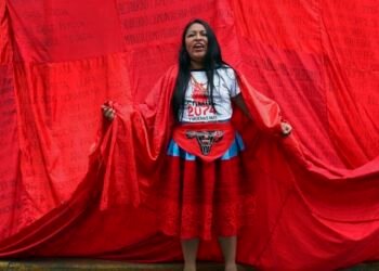 Stérilisations forcées au Pérou : la quête de justice face à une politique brutale