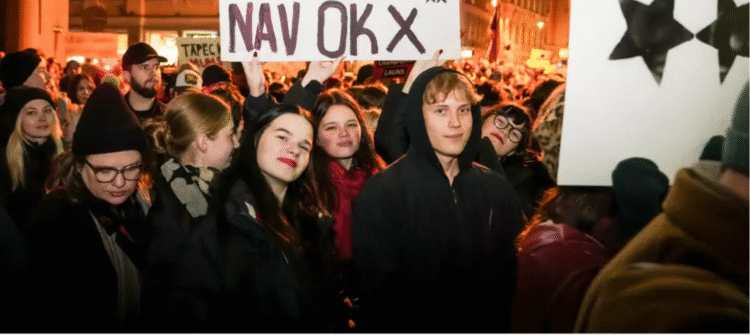 Convention d’Istanbul : la Lettonie suspend le débat sur son retrait du traité international contre les violences faites aux femmes