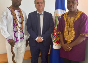 Échanges constructifs entre la KNVA et le représentant de l’OEA