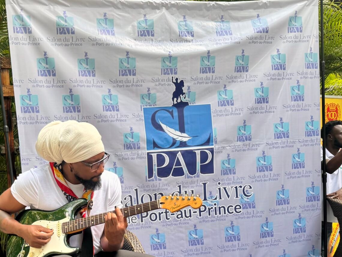 Le Salon du livre de Port-au-Prince, un refuge collectif face aux temps incertains