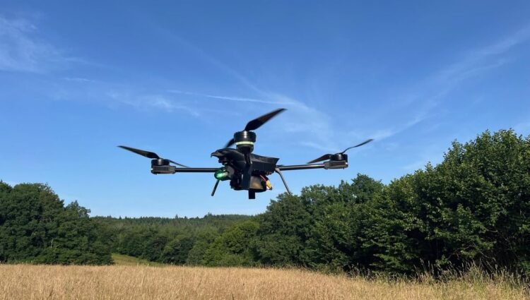 Détonations et survols de drones plongent des habitants dans l’angoisse