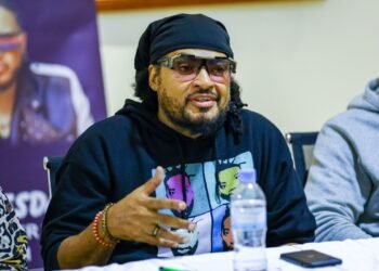 Alan Cavé célèbre 35 ans de carrière à Boston