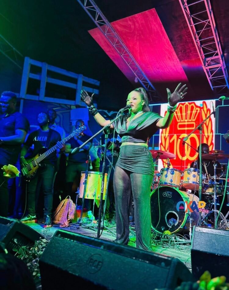 Cap-Haïtien : Annie Alerte illumine une soirée mémorable pour l’entrée en 2026