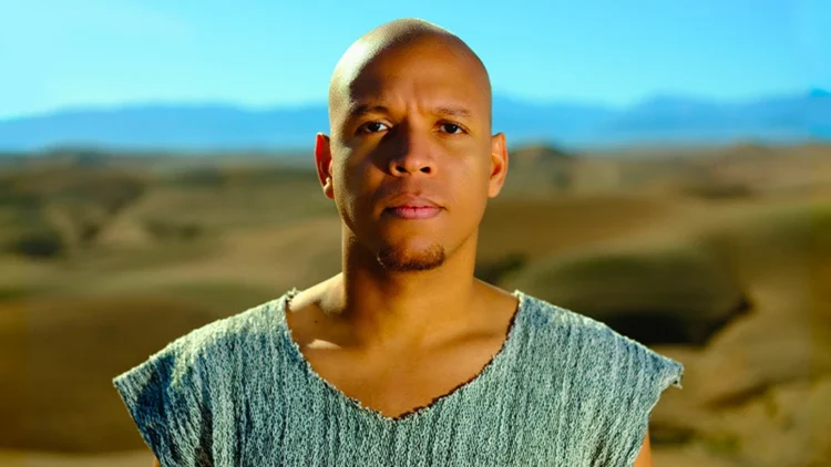 Le DJ haïtiano-américain Francis Mercier en résidence musicale au Hï Ibiza pour la saison estivale