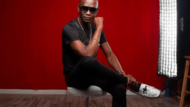 Avèk regrè n’ap di ou orevwa  :Hommage à Dieudonné Larose