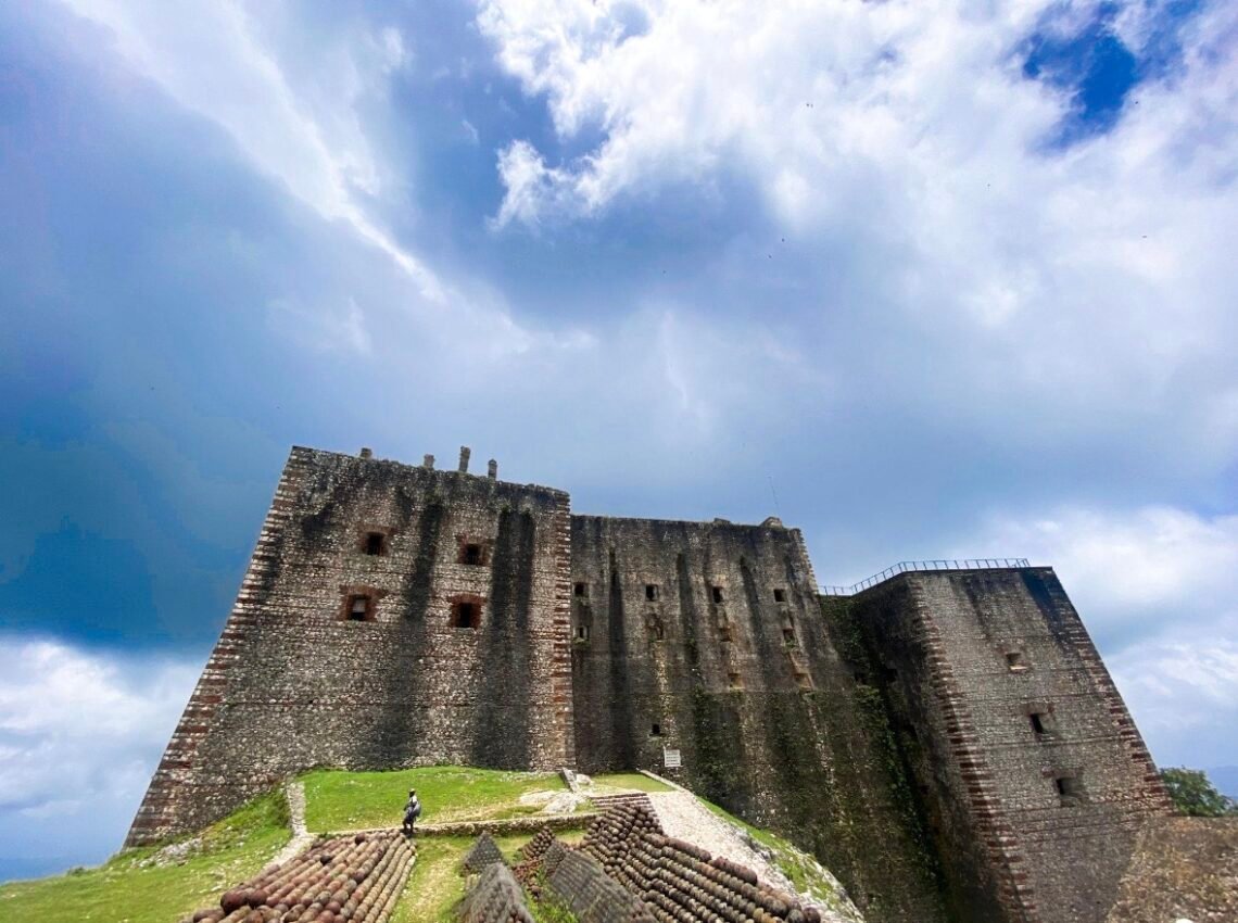 Haïti en deuil : trois jours décrétés après le drame de la Citadelle