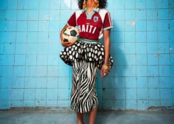 Coupe du Monde 2026 : les maillots d’Haïti s’imposent déjà comme les pièces mode les plus désirables du tournoi